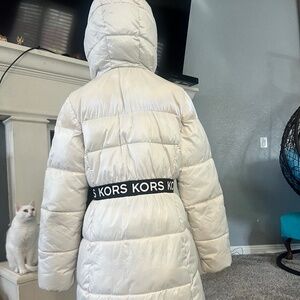 Michael Michael Kors White Puffer Coat – Size 16